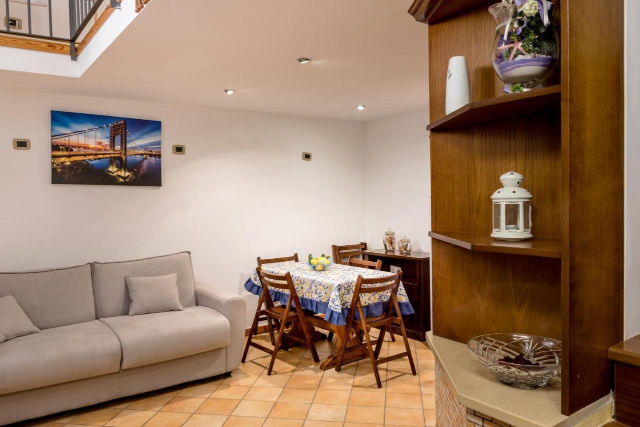 Ferienwohnung Casa Resilienza Vico Equense - 5 Min Dal Mare Exterior foto