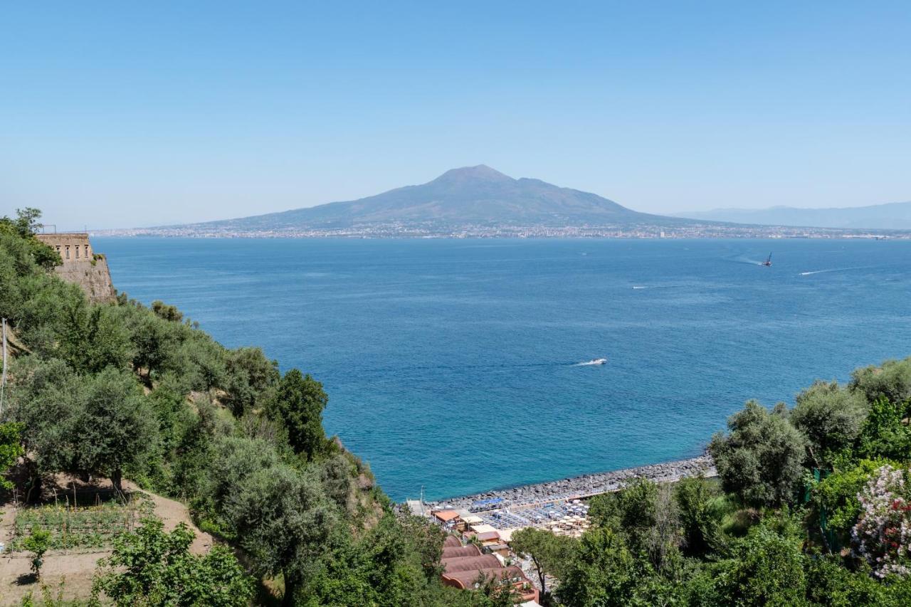 Ferienwohnung Casa Resilienza Vico Equense - 5 Min Dal Mare Exterior foto